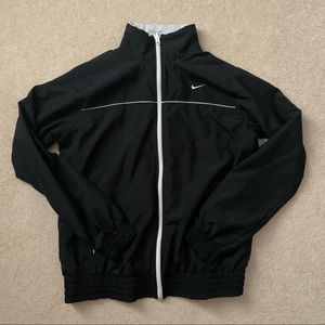 NWOT Womens Nike Lightweight Jacket